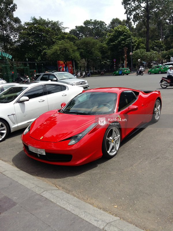 Ferrari 458.