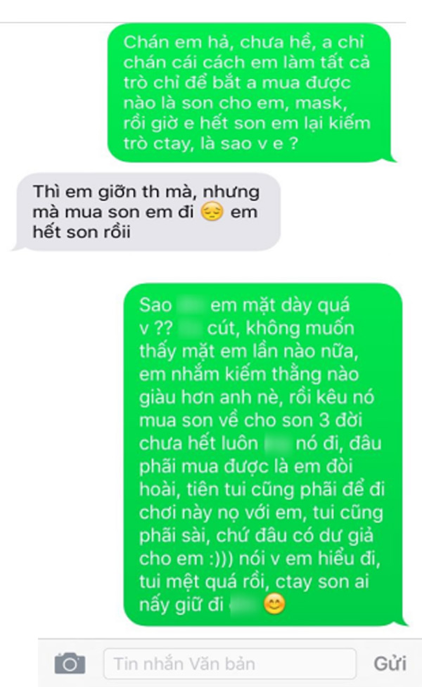 Cô gái nhắn tin đòi người yêu mua son, nếu không sẽ chia tay