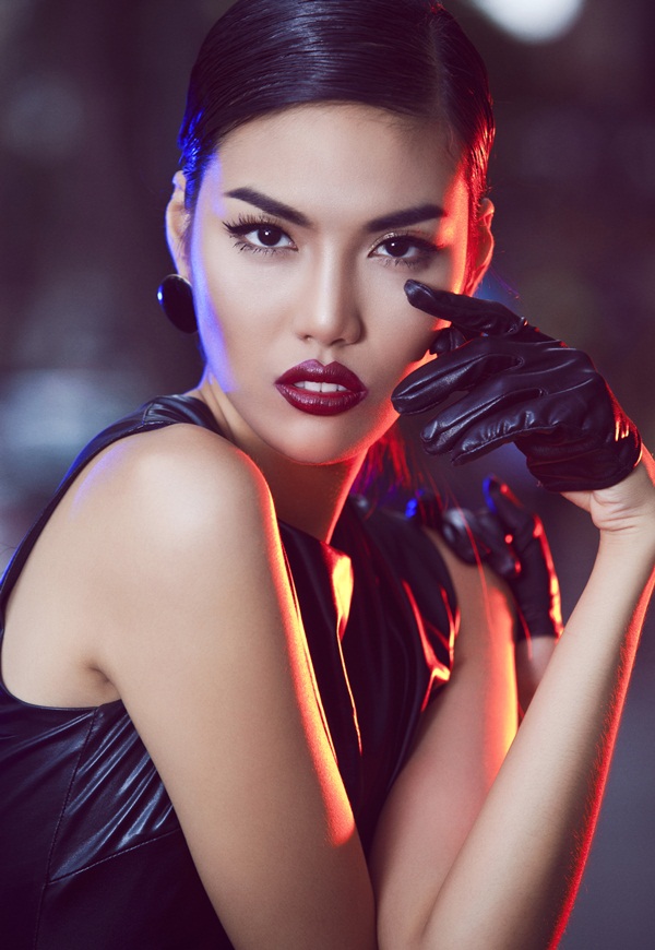 Miss World Vietnam 2015 - Lan Khuê sở hữu vẻ đẹp lạ, vô cùng ấn tượng. 