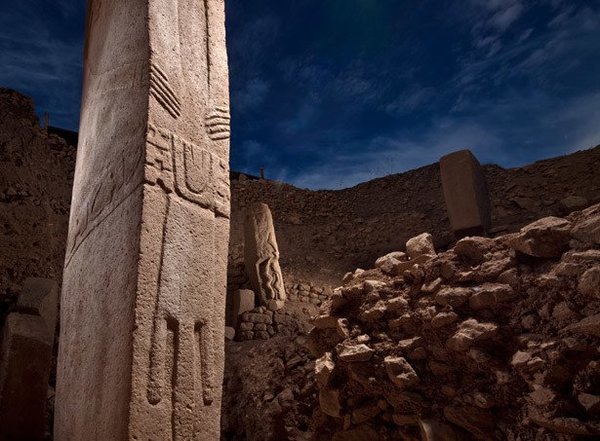 Các cột đá trong khu di tích Gobekli Tepe.