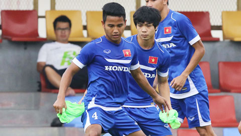 Hậu vệ Đức Lương là một trong 2 cầu thủ bị loại khỏi U23 Việt Nam.
