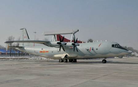 
Máy bay AWACS TQ KJ-200
