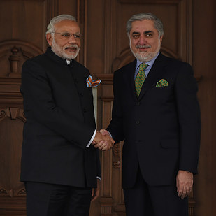 
Ông Abdullah Abdullah trong chuyến gặp mặt với Thủ tướng Ấn Độ Narendra Modi.
