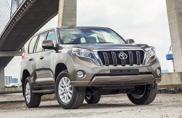 Toyota Land Cruiser Prado 2015