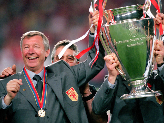 
Nhìn Man United sa sút, phần lớn NHM Quỷ đỏ đang hồi tưởng về đế chế của Sir Alex Ferguson. Nhưng đừng...
