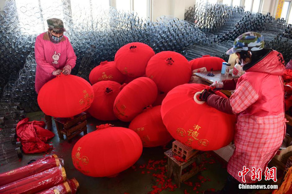 
Không khí hào hứng, sôi nổi khiến cho người ngoài cũng phải cảm thấy mùa xuân đang đến rất gần rồi.
