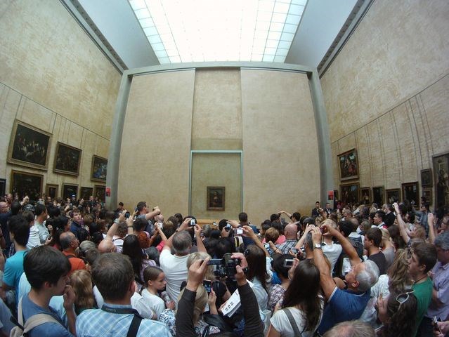 
Bảo tàng Louvre, Pháp
