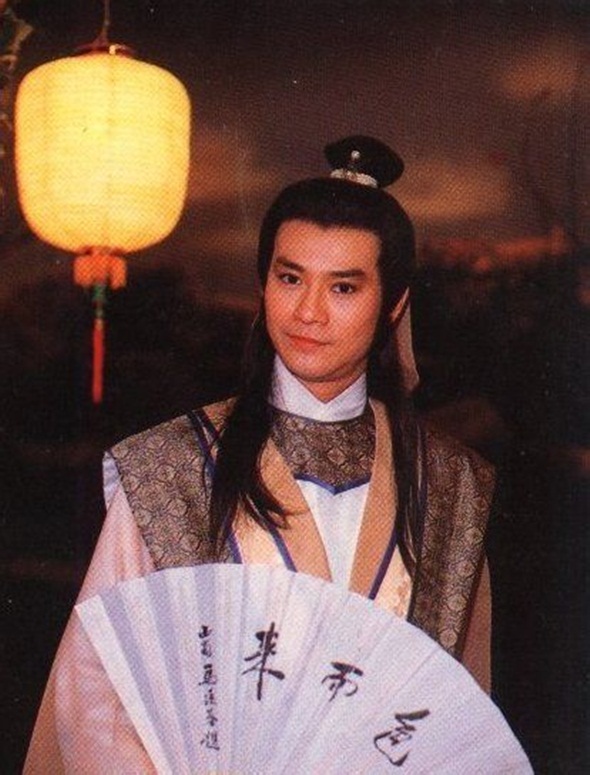 
Trịnh Thiếu Thu là mỹ nam cổ trang hàng đầu trên màn ảnh TVB thập niên 1970.
