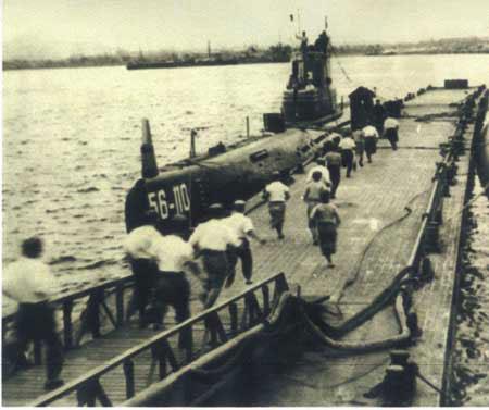 
Theo đó, nguyên nhân của vụ tai nạn là do chiếc tàu ngầm này đâm phải một tàu chiến trong một cuộc diễn tập của Hải quân Trung Quốc vào ngày 24/11/1959.

Sau vụ va chạm nước đã tràn vào các khoang của tàu ngầm làm phần lớn các thủy thủ bị chết đuối và chết ngạt ngay lúc đó. Công việc cứu hộ được tiến hành nhanh chóng, con tàu bị chìm ở độ sâu 50m. Cho đến 1/12/1959 đã xác định 39 quân nhân thiệt mạng chỉ duy nhất có 1 người sống sót.

Đây được coi là vụ tai nạn tàu ngầm tồi tệ nhất của Hải quânTrung Quốc cho đến khi sự kiện 361 diễn ra.
