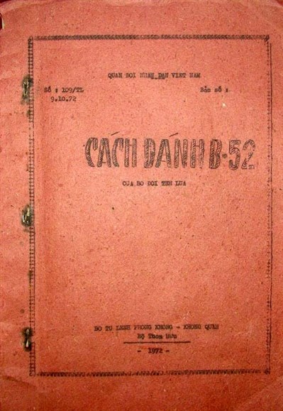 
Cẩm nang bìa đỏ Cách đánh B-52 của Bộ đội tên lửa là một trong những minh chứng cho sự mưu trí, sáng tạo của Việt Nam
