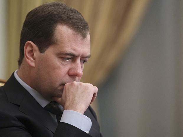 
Thủ tướng Nga Dmitry Medvedev đã cảnh báo về mưu đồ của Trung Quốc tại Siberia trong cuộc họp của chính phủ tại Nhà Trắng (Nga) ở Moscow, ngày 9/8/2012.
