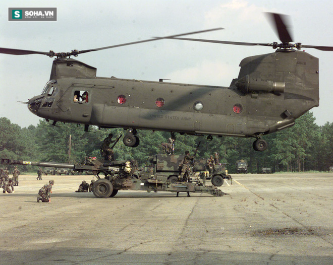 
Trực thăng vận tải CH-47 Chinook
