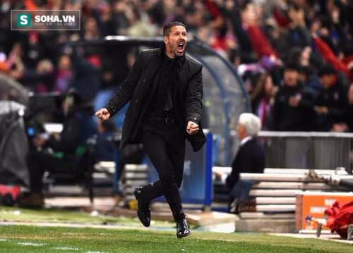 
HLV Diego Simeone cực kỳ phấn khích sau khi cùng Atletico giành quyền vào chung kết.
