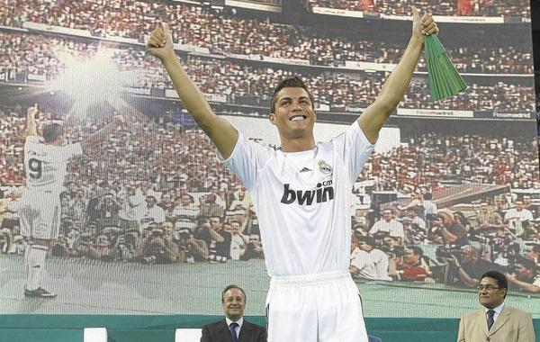 
Ronaldo đắt giá nhất lịch sử Real Madrid.
