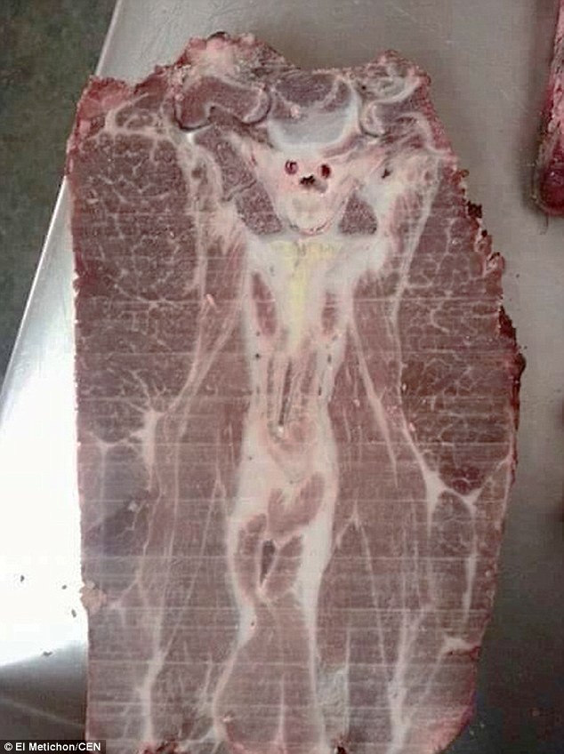 
Miếng thịt hình quỷ sa tăng ở Mexico.
