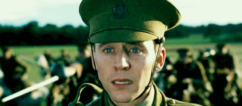 
Diễn xuất bằng mắt của nhân vật Đại úy James Nicholls trong “War House” (đạo diễn Steven Spielberg).
