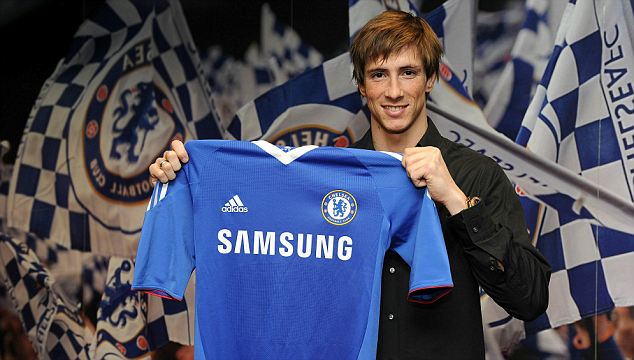 
Torres khi chuyển sang Chelsea hồi giữa mùa được coi là một trong những bản hợp đồng tốn kém nhưng không tương xứng.
