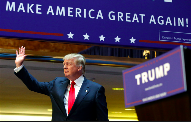 
Make America Great Again - khẩu hiệu chiến dịch tranh cử Tổng thống của Donald Trump. Ảnh: AP
