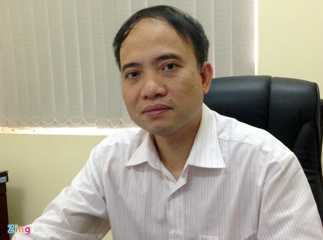 
Theo tiến sĩ Nguyễn Xuân Anh, sóng điện thoại không phải nguyên nhân dẫn tới bị sét đánh. Ảnh Zing.vn.
