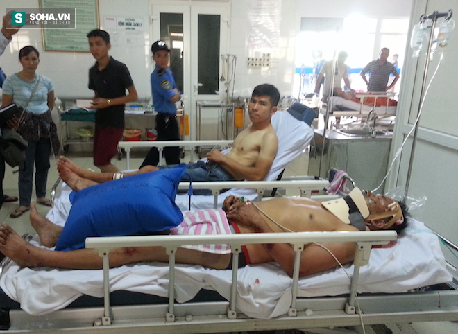 
Hiện các nạn nhân đang được điều trị tại bệnh viện đa khoa Nghệ An.
