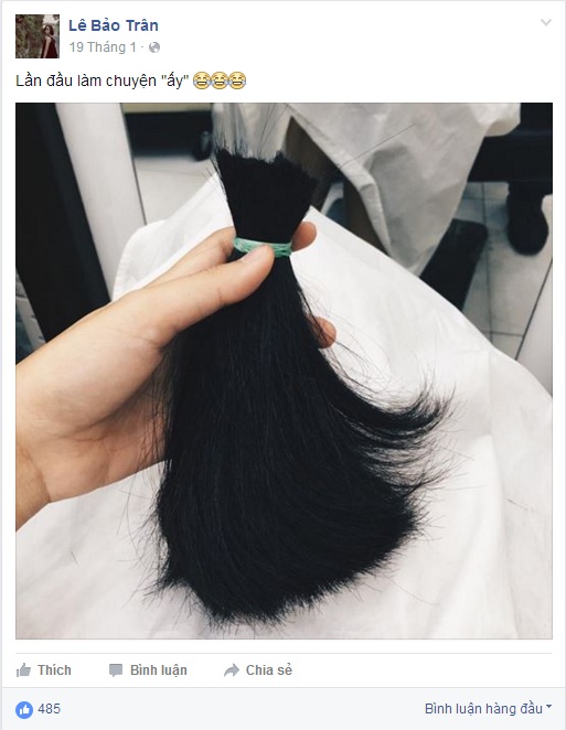 
Bảo Trân chia sẻ hình ảnh cắt mái tóc dài của mình trên mạng xã hội.

