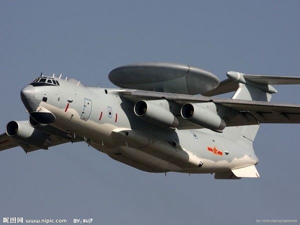 Máy bay cảnh báo KJ-2000 hiện đại nhất của quân đội Trung Quốc hiện nay