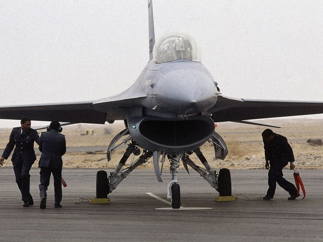 An American F-16 fighter plane arrives at an airbase in Egypt on March 27, 1982.