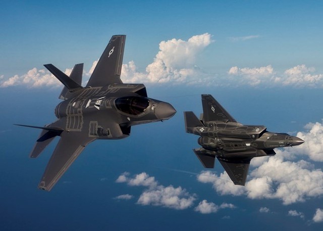 Máy bay chiến đấu F-35