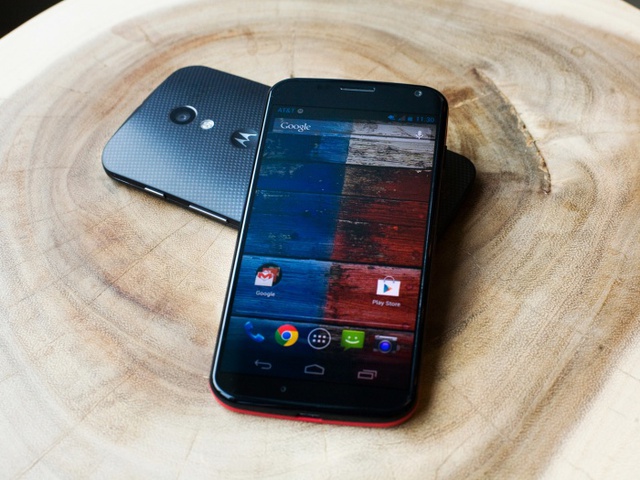 Motorola ‘xả hàng’ Moto X với mức giá rẻ như cho