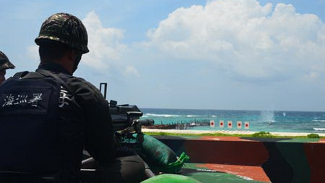 Lực lượng Đài Loan tập trận trái phép ở đảo Ba Bình của Việt Nam hồi năm 2012 - Ảnh: Want China Times