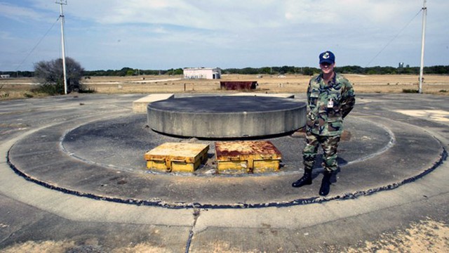 Tên lửa xuyên lục địa Minuteman là một trong số những tên lửa phóng silo của Mỹ hiện tại.