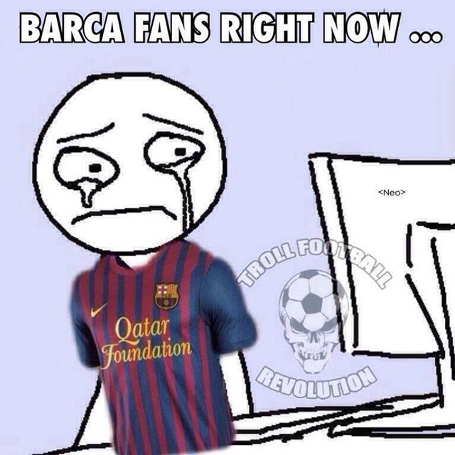 Fan Barca chẳng biết cổ vũ cho ai