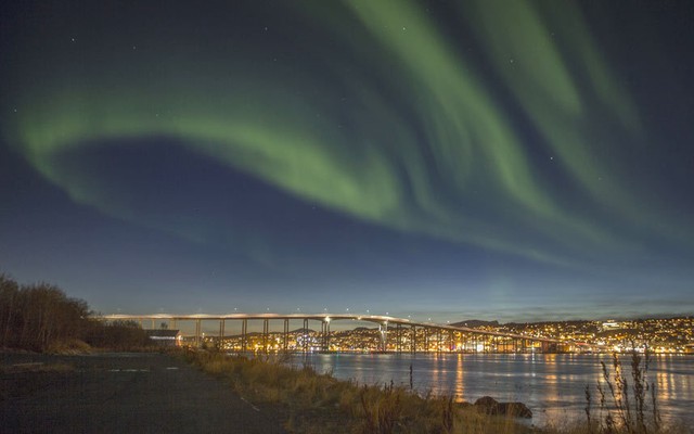 Ánh sáng cực quang tuyệt đẹp tại thành phố Tromso, miền bắc Na Uy.