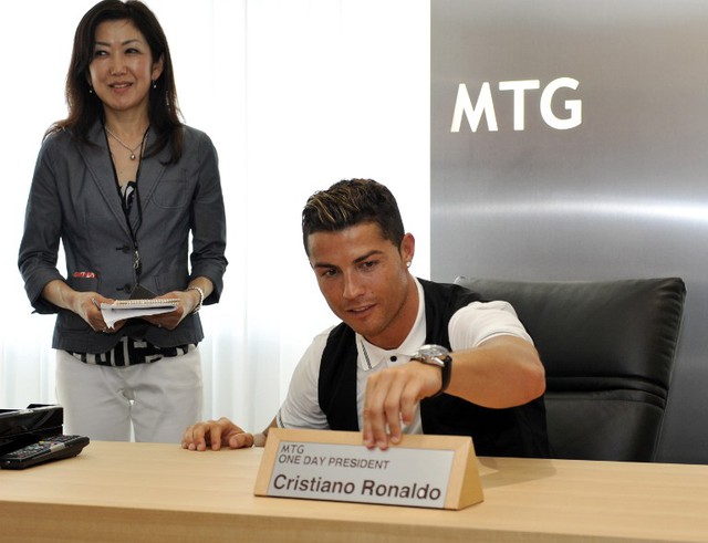 Cris Ronaldo được làm Chủ tịch 1 ngày ở tập đoàn MTG