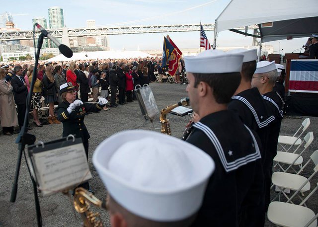 Với lượng giãn nước tối đa lên đến 45.693 tấn, tàu USS America sẽ là tàu đổ bộ lớn nhất của Hải quân Mỹ.