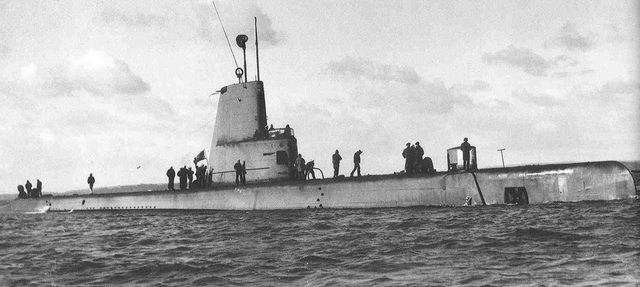 USS Cochino rời cảng Portsmouth để đến biển Barents tháng 7 năm 1949