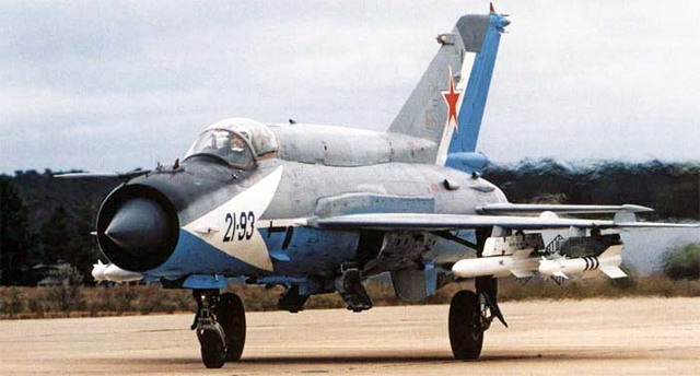 Tiêm kích MiG-21-93