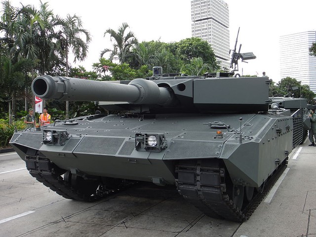 Xe tăng Leopard 2SG của Singapore.