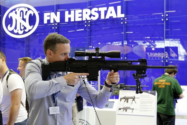 Sản phẩm súng trường của tập đoàn FN Herstal, Bỉ.