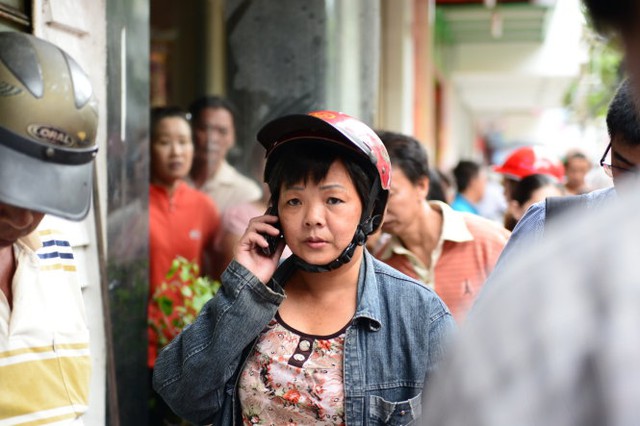 Bà Trần Thị Châu Lan (50 tuổi) người may mắn sống sót trong vụ nhà cháy - Ảnh: Hữu Khoa