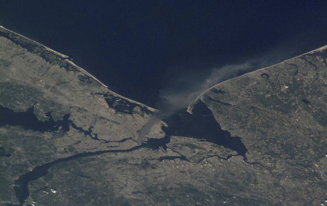 Một hình ảnh chụp bởi phi hành đoàn Expedition 3 trong ngày 11/9. Ảnh: NASA.