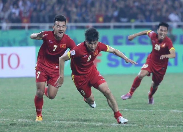 Công Vinh tỏa sáng trong trận Việt Nam hòa Indonesia 2-2