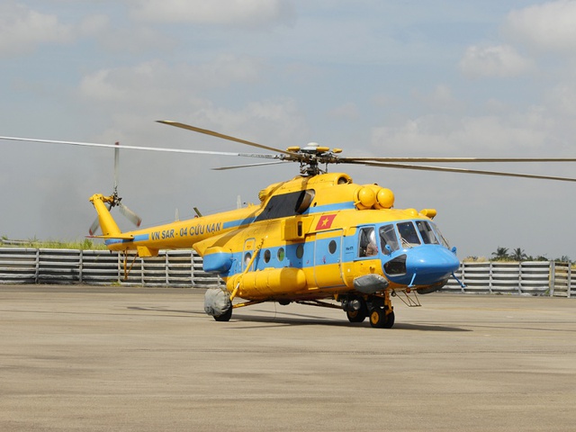 Mi-171 là phiên bản xuất khẩu của trực thăng Mi-8MT, sự khác biệt của Mi-8 với Mi-17 có thể dễ dàng nhận thấy là chúng có chong chóng đuôi nằm ở mạn trái, và có tấm chắn bụi ở trước họng nạp khí cho động cơ