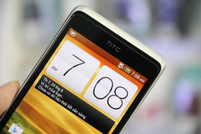 Cận cảnh HTC Desire L Dual SIM vừa giảm giá mạnh