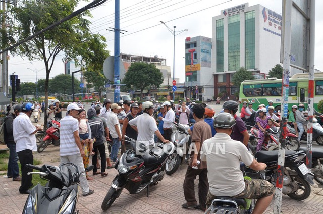 Tuy nhiên, vụ việc xảy ra vào sáng 21/7 khiến nhiều người dân chứng kiến rất bức xúc