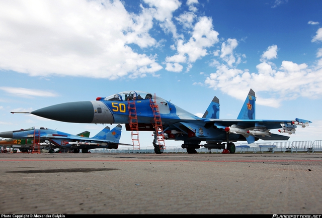 Máy bay Su-27 của Không quân Kazakstan.