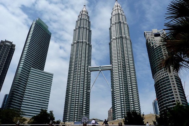 Toà nhà nào cao nhất thế giới?