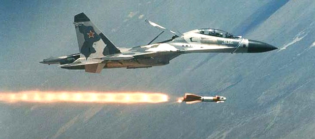 Su-30 khai hỏa Kh-29