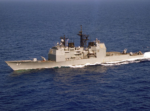 USS Ticonderoga CG-47 với ray phóng đôi Mk-26