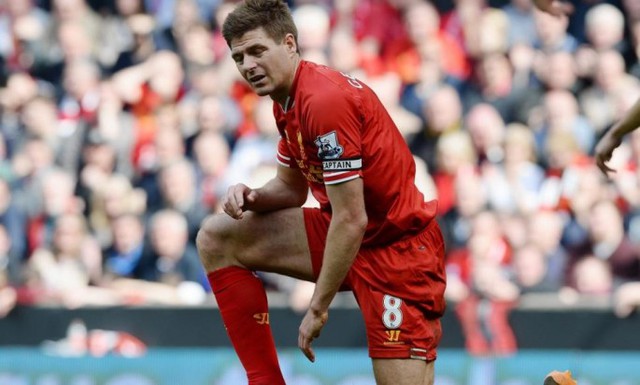 Sau 10 năm, Gerrard đã già còn Liverpool thì tụt hậu